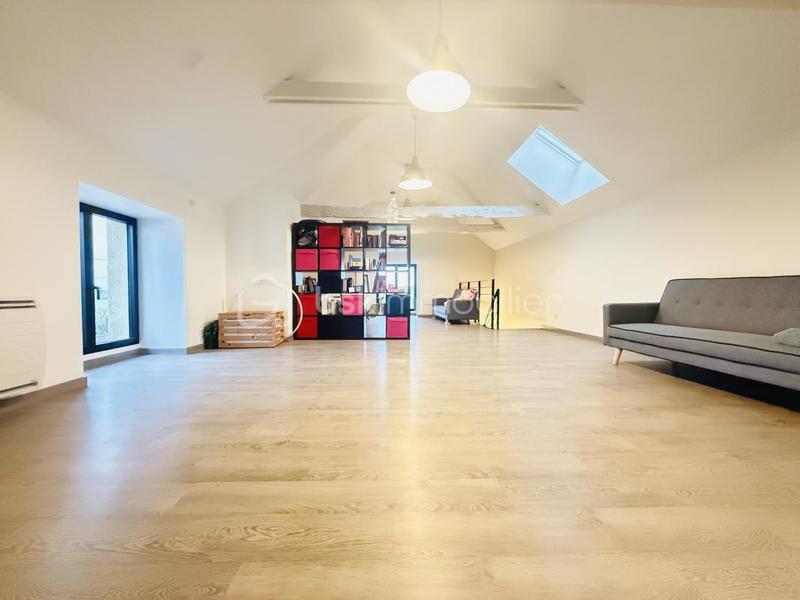 Longère - 296 m² - 6 pièces