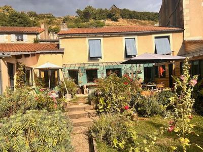 Maison de ville - 155 m² - 6 pièces