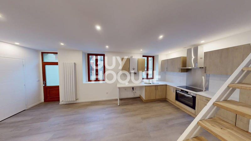 Maison - 80 m² - 5 pièces