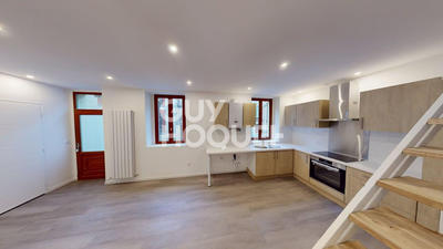 Maison - 80 m² - 5 pièces