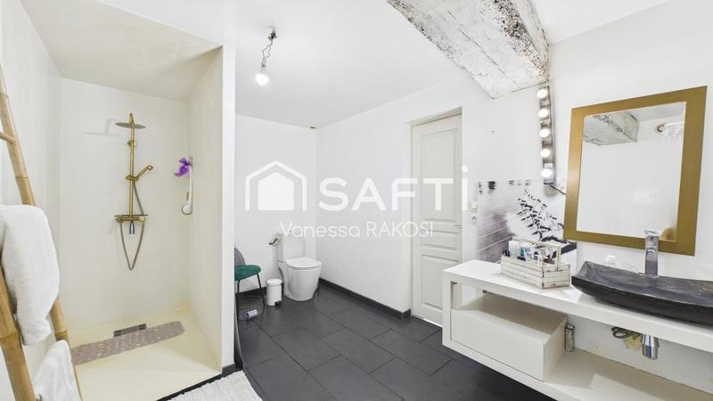 Maison - 104 m² - 4 pièces