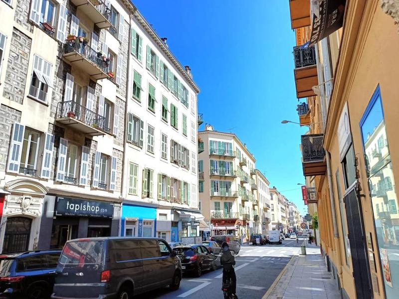 Appartement - 79 m² - 4 pièces