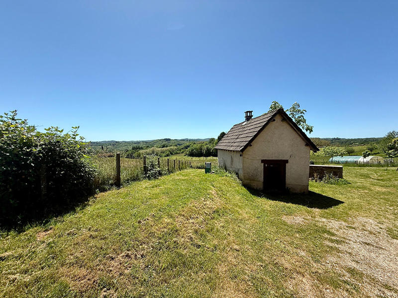 Maison - 80 m² - 5 pièces