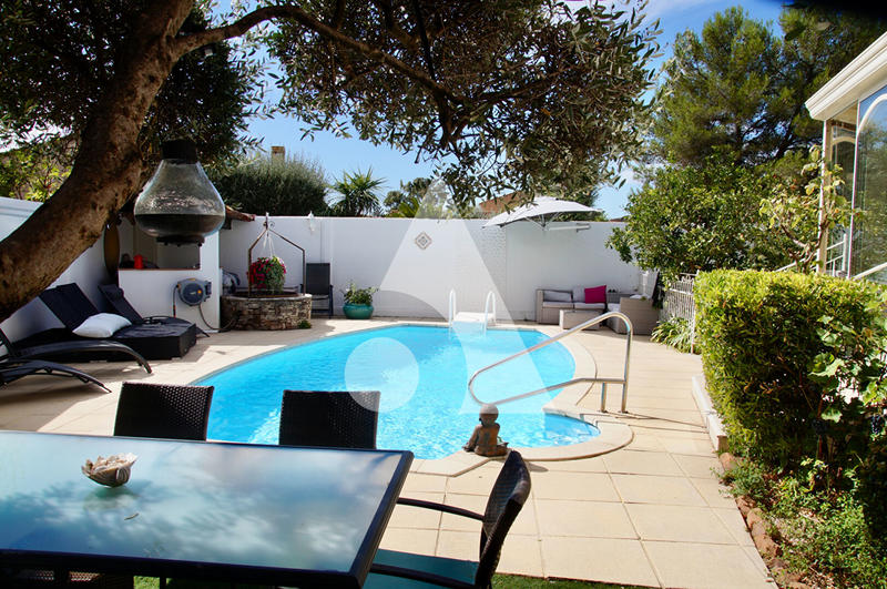 Maison - 108 m² - 6 pièces