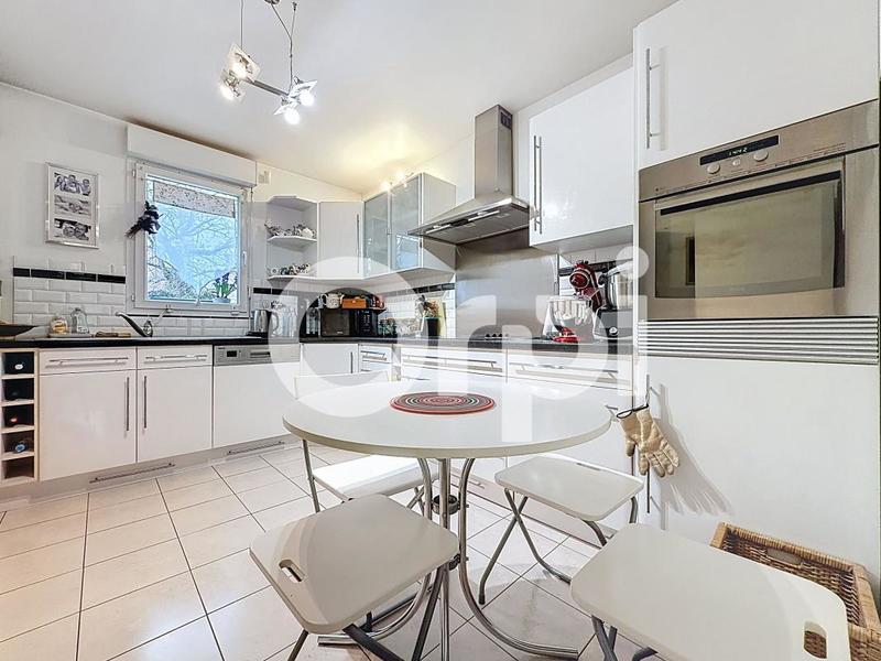 Maison - 129 m² - 5 pièces