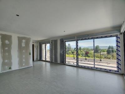 Appartement - 103 m² - 4 pièces