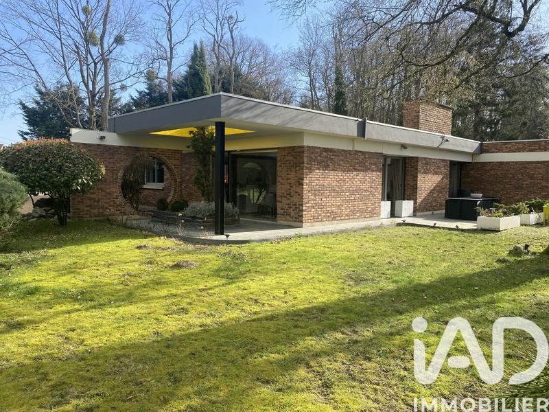 Maison de maîtres - 313 m² - 8 pièces