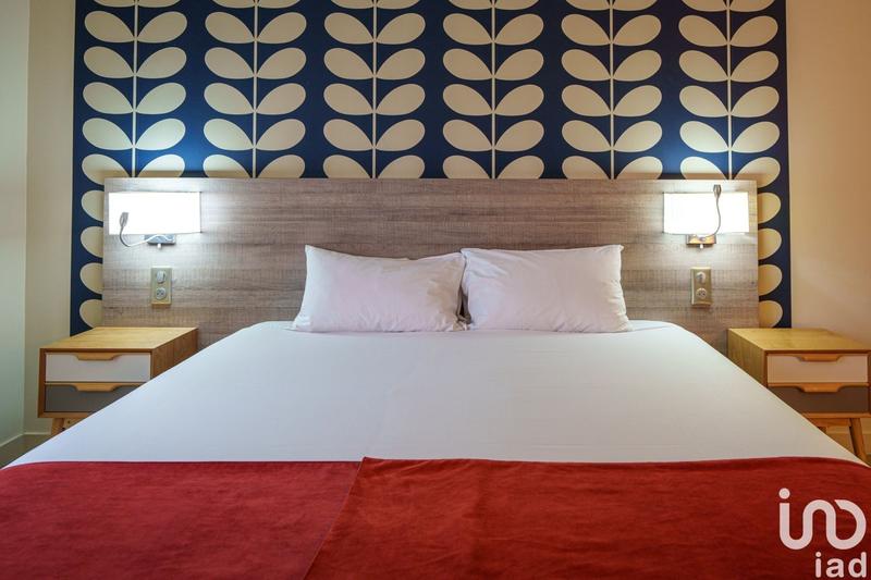 Local commercial - 1 700 m²