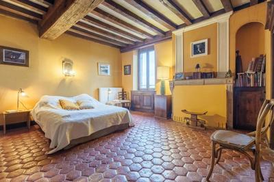 Propriété - 350 m² - 6 pièces