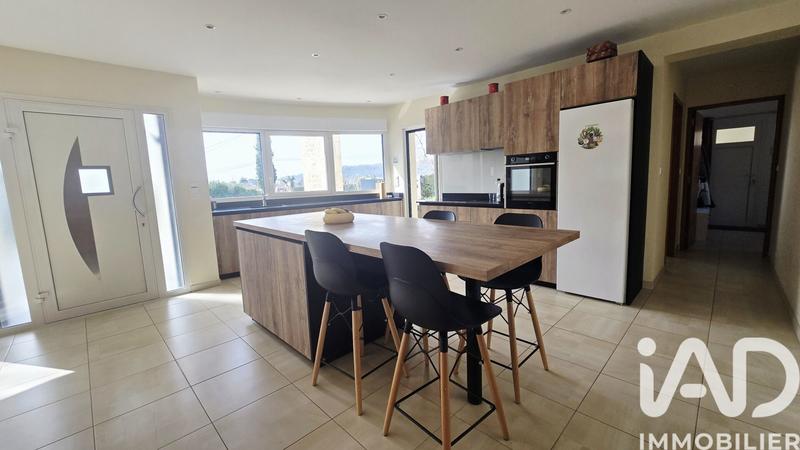 Maison de maîtres - 207 m² - 6 pièces