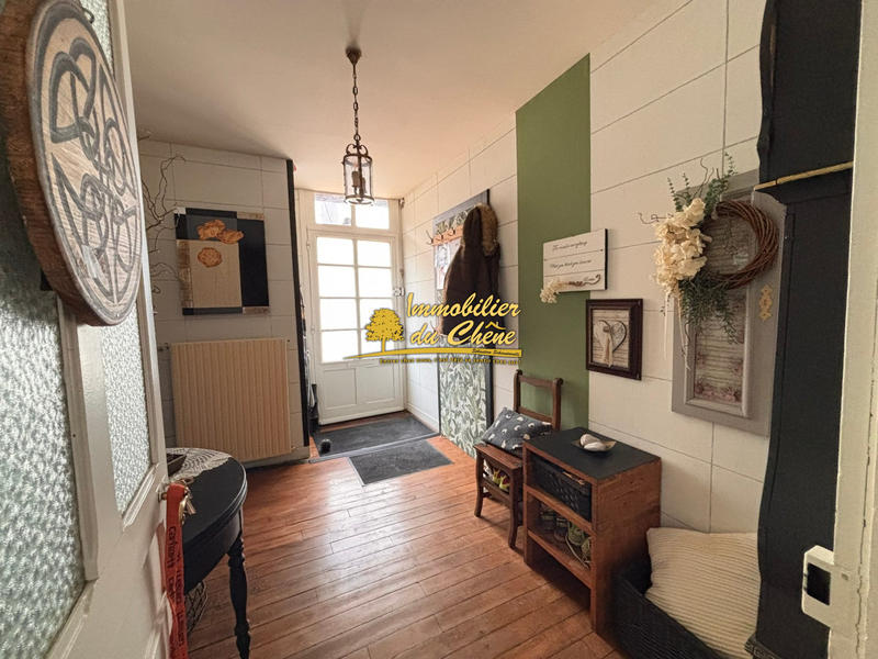 Maison - 200 m² - 9 pièces