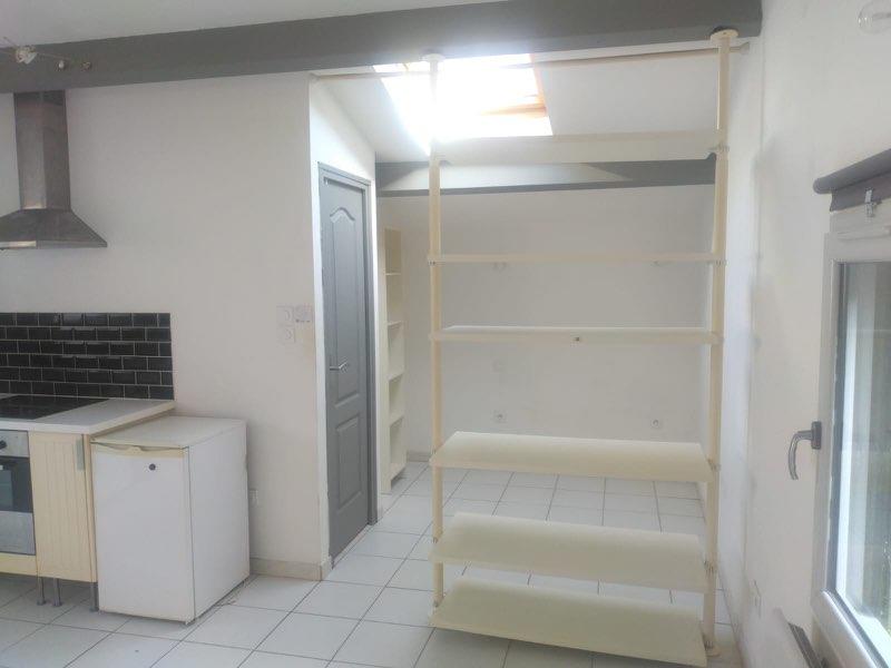 Studio - 27 m² - 1 pièce