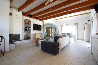 Maison - 143 m² - 6 pièces