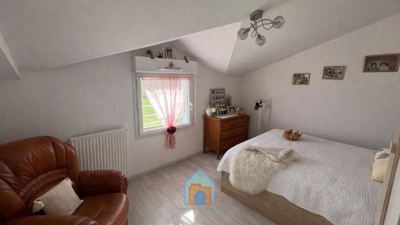 Appartement - 84 m² - 4 pièces