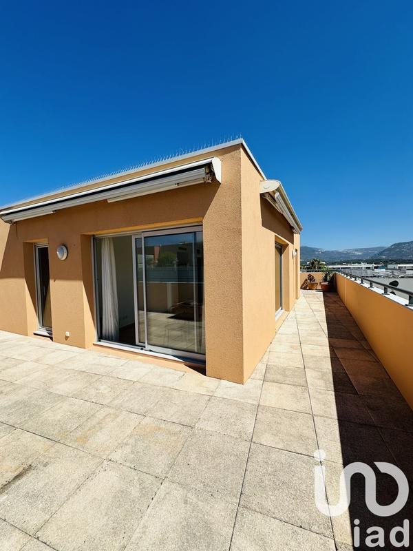 Appartement - 72 m² - 3 pièces