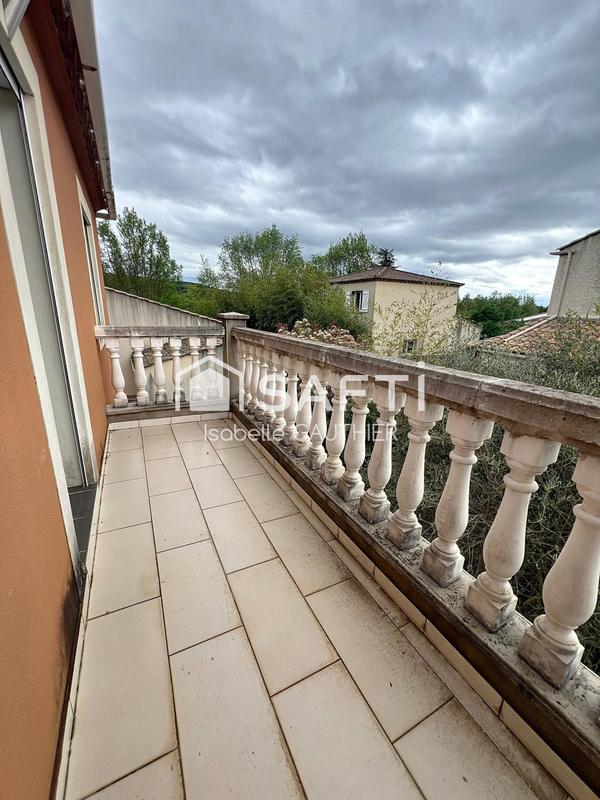 Maison - 125 m² - 5 pièces