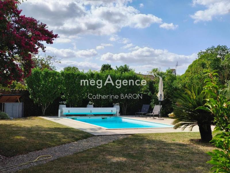 Maison de campagne - 220 m² - 5 pièces