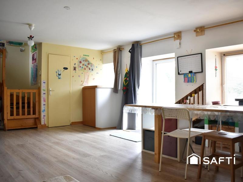 Maison - 172 m² - 10 pièces