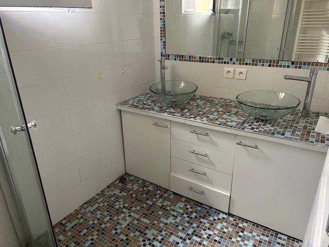 Appartement - 100 m² - 4 pièces