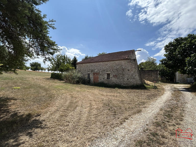 Maison ancienne - 91 m² - 5 pièces