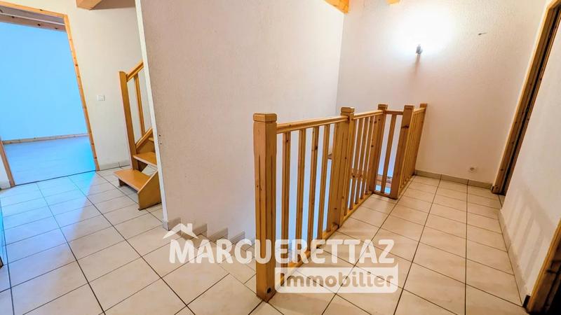 Appartement - 101 m² - 5 pièces
