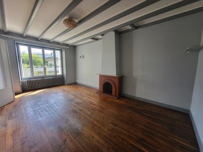 Maison - 94 m² - 4 pièces
