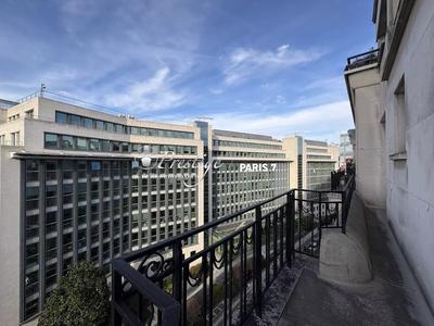 Appartement - 157 m² - 5 pièces