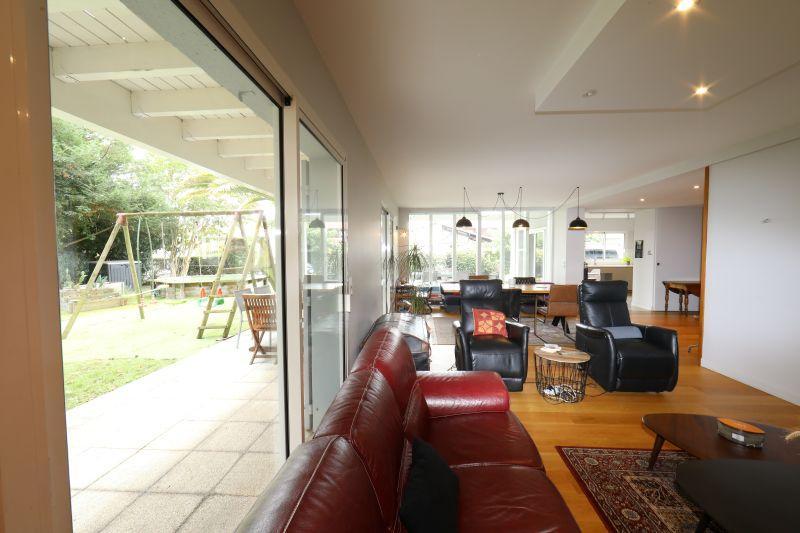 Villa - 273 m² - 8 pièces