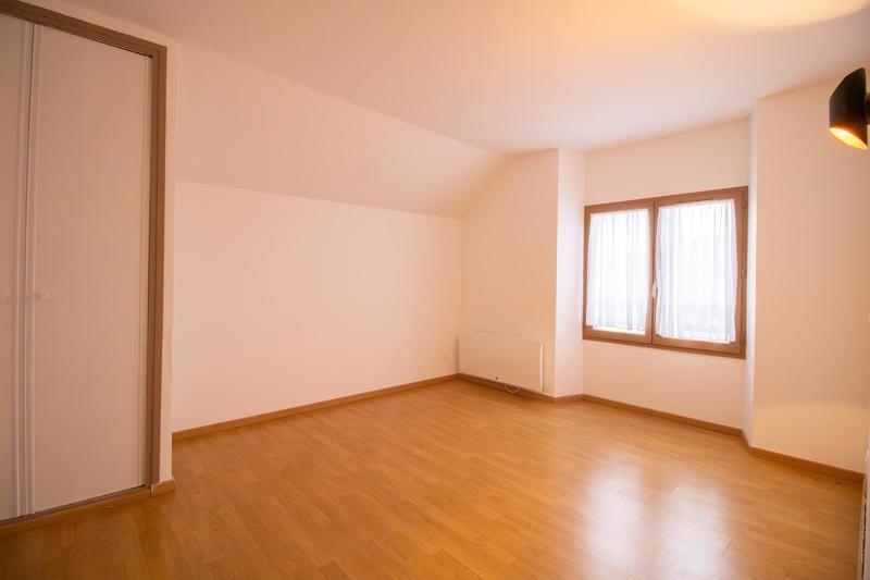 Maison - 115 m² - 4 pièces