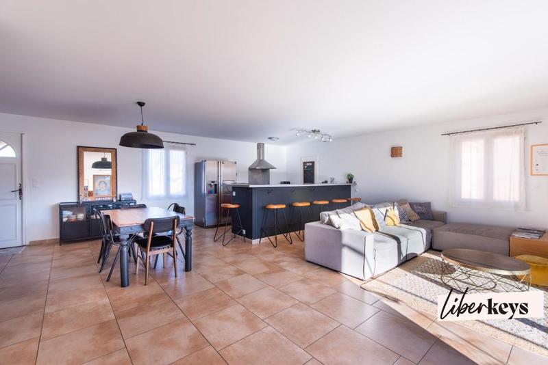 Maison - 136 m² - 5 pièces