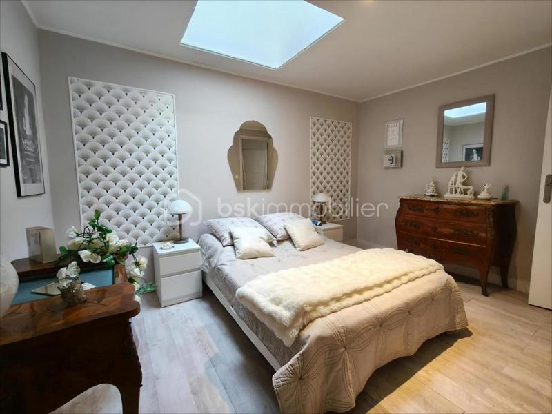 Appartement - 110 m² - 5 pièces