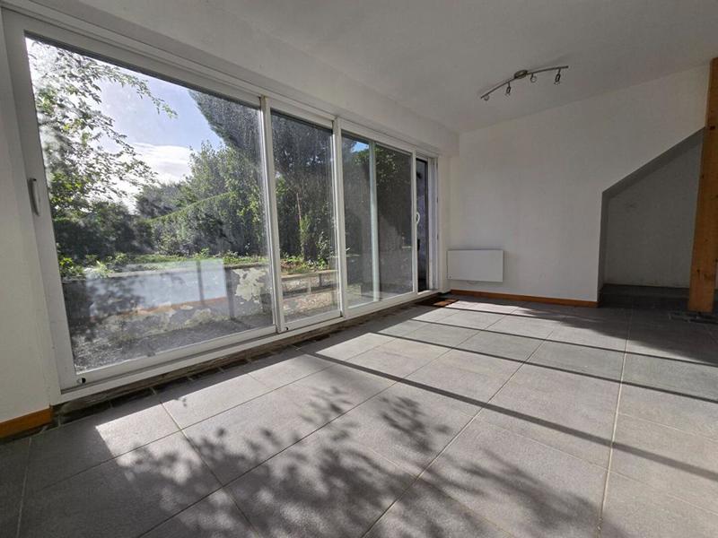 Maison - 165 m² - 9 pièces