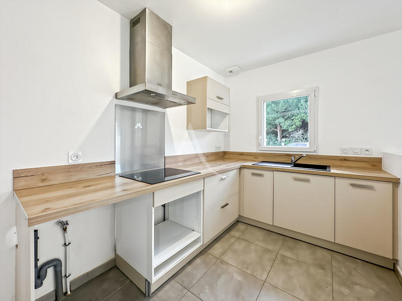 Maison - 86 m² - 4 pièces