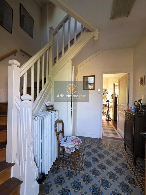 Maison - 122 m² - 6 pièces