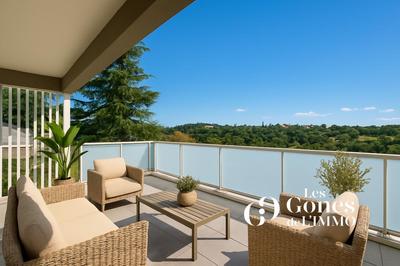 Appartement - 117 m² - 5 pièces