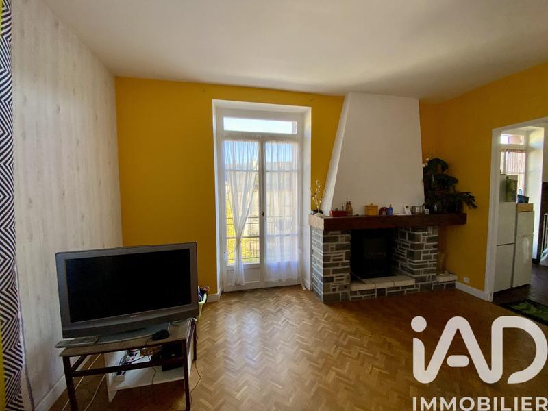 Maison - 180 m² - 9 pièces