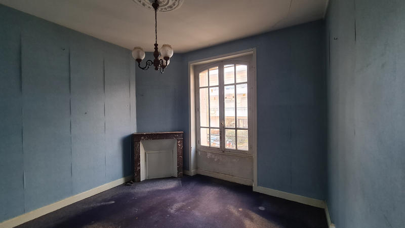 Maison - 98 m² - 6 pièces