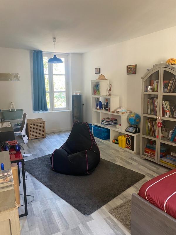 Maison de ville - 260 m² - 8 pièces