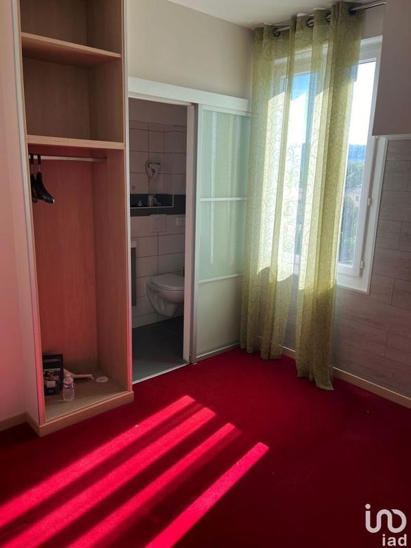 Local commercial - 816 m²