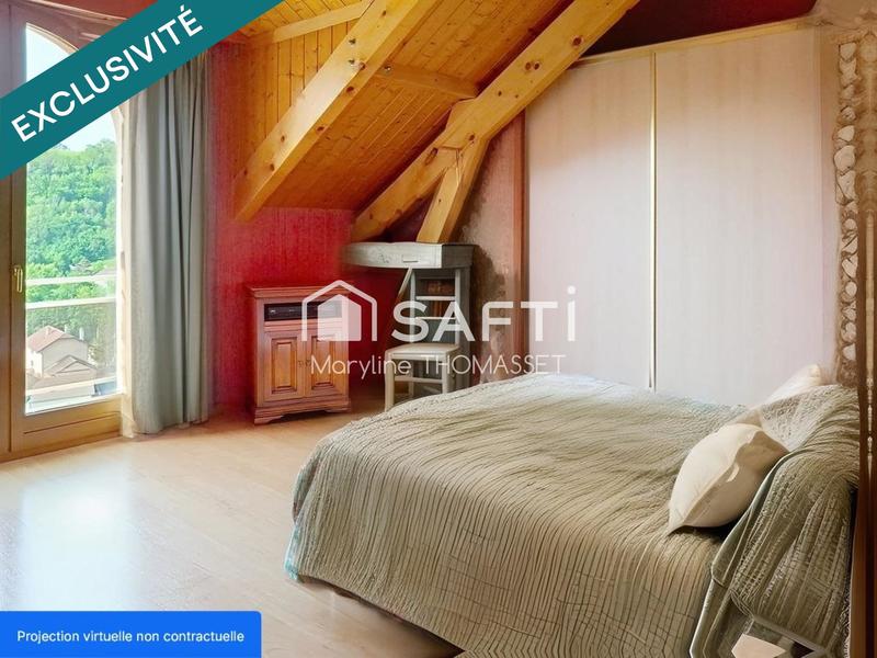 Maison - 295 m² - 8 pièces