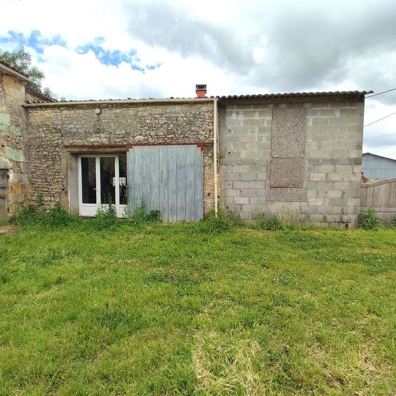 Maison ancienne - 44 m² - 2 pièces