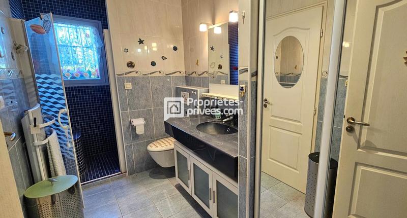 Maison - 165 m² - 4 pièces