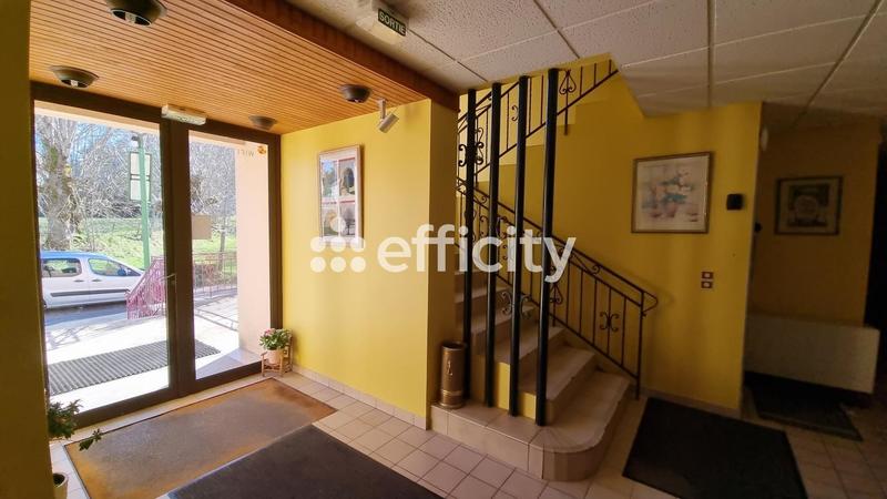 Bureau - 757 m² - 22 pièces