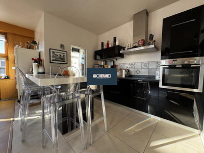 Appartement - 145 m² - 5 pièces