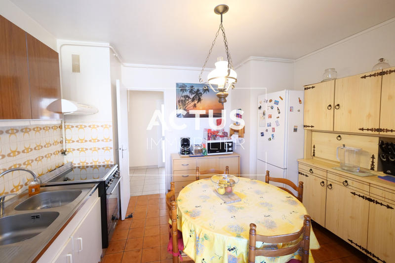 Appartement - 87 m² - 4 pièces