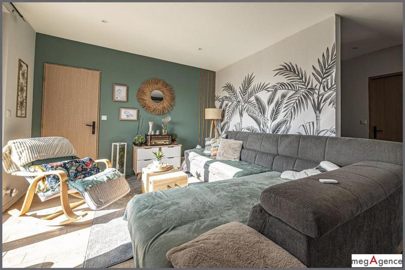 Maison - 161 m² - 9 pièces