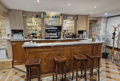 Fonds de commerce - 120 m²