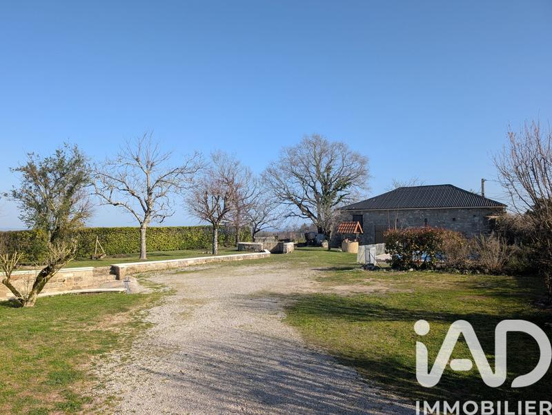 Maison - 150 m² - 7 pièces