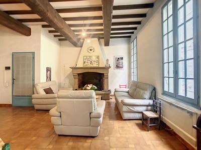 Maison - 188 m² - 7 pièces