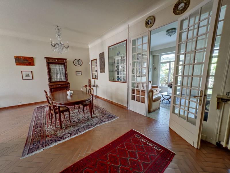Maison ancienne - 210 m² - 7 pièces